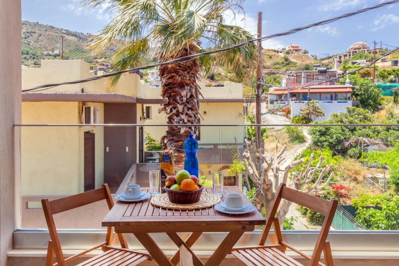 Omnia Apartments Agia Pelagia Exterior foto