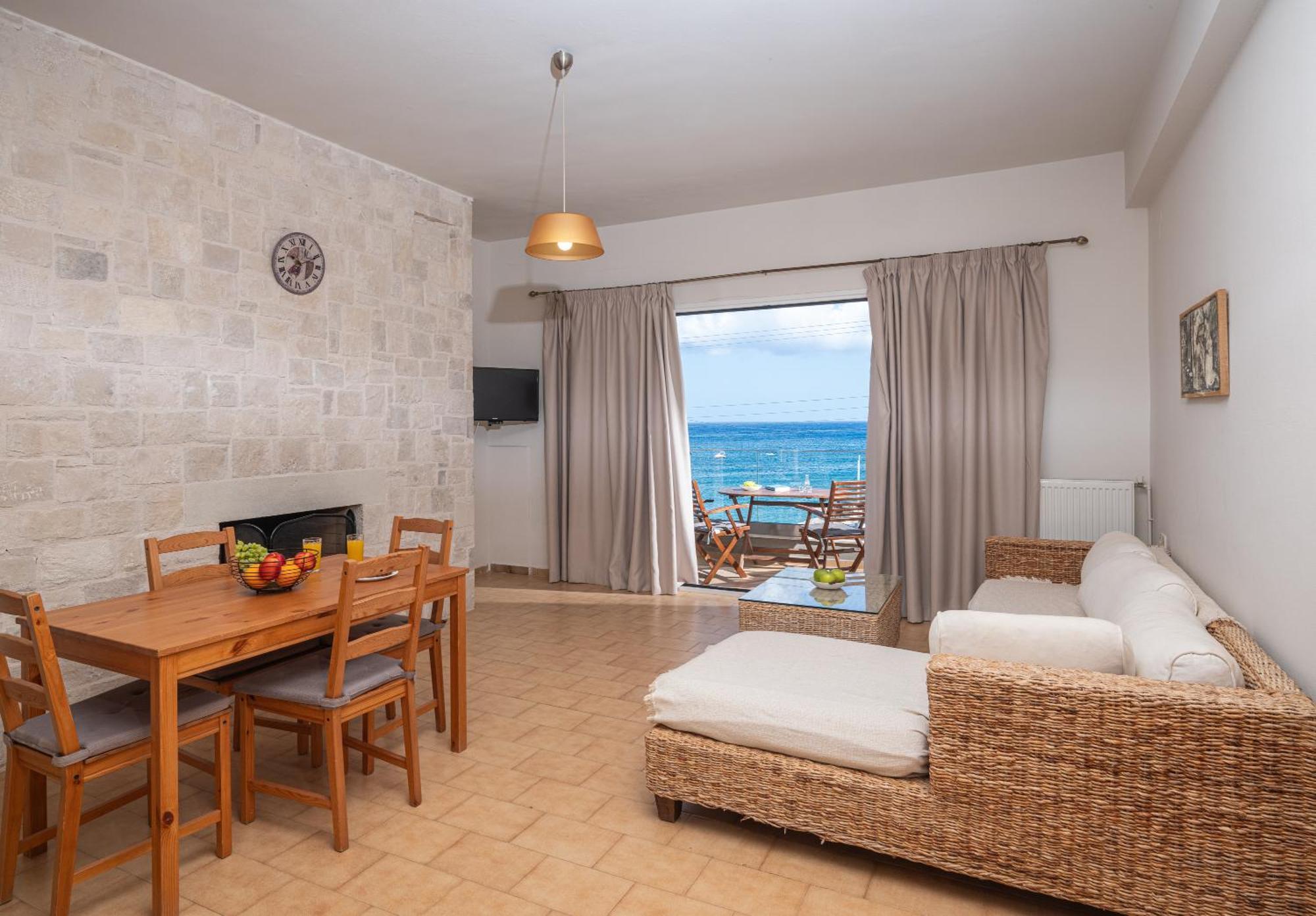 Omnia Apartments Agia Pelagia Exterior foto