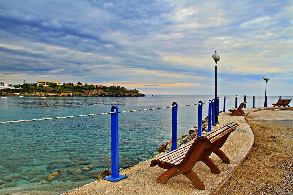 Omnia Apartments Agia Pelagia Exterior foto